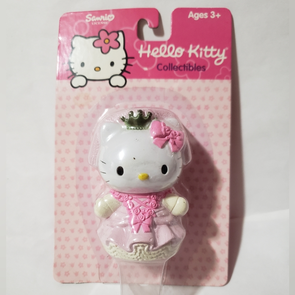 Sanrio Hello Kitty Collectible Princess Bride Figurine
